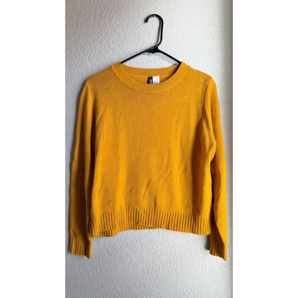 H&M Divided Mustard Yellow Knit Crewneck Sweater Medium